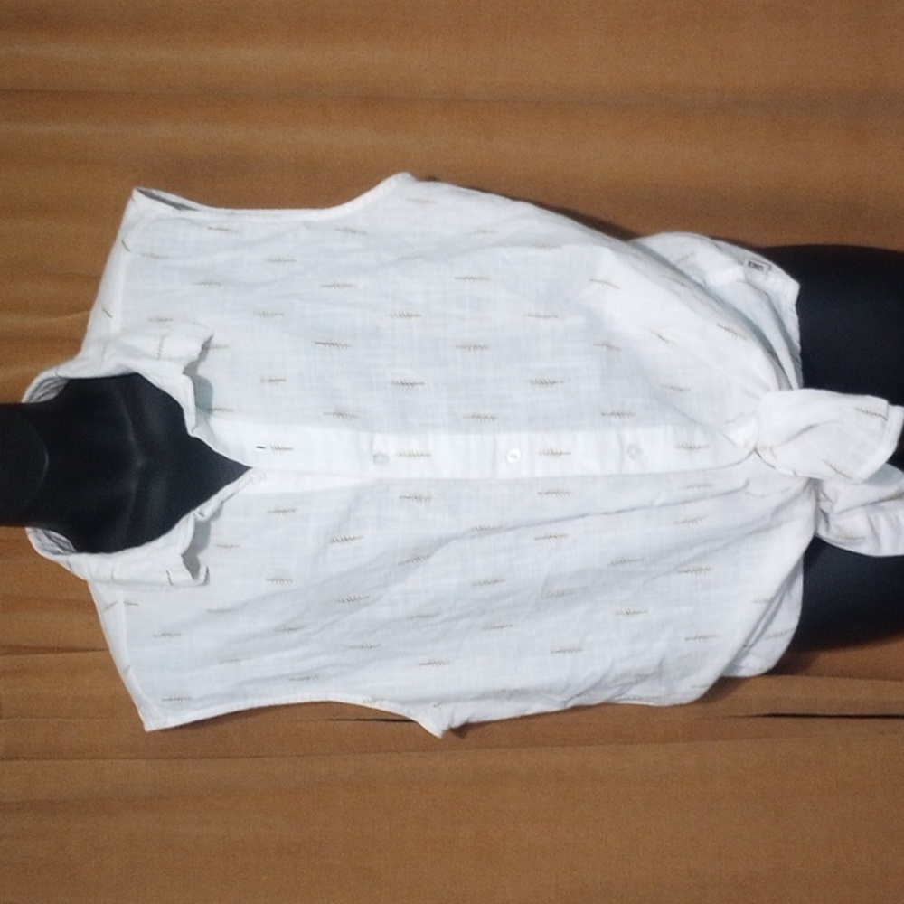 KIMES RANCH Gold Print On White Cotton Collar Sleeveless Button Down Top